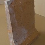 Prallstein mit Fuß WHG  300x200x85 / 25 mm