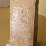 Prallstein mit Fuß WHK  300x140x85 / 25 mm